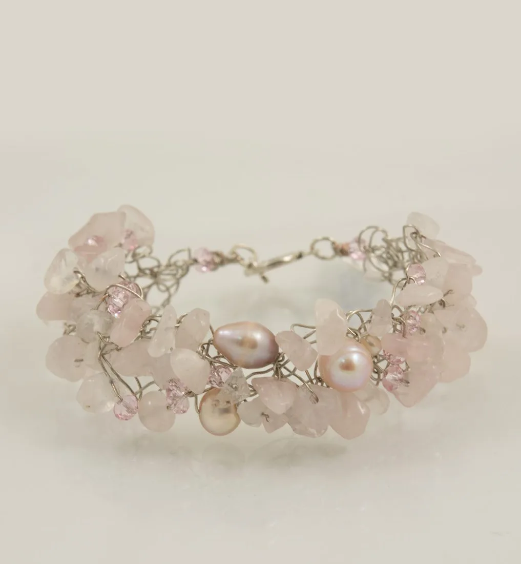 3-6.webp Гривна от розов кварц и перли - Image 1