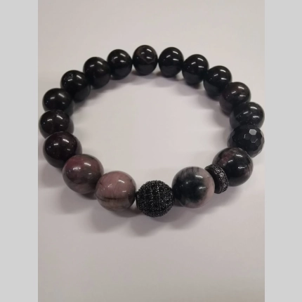 Гривна от турмалин и черен циркон