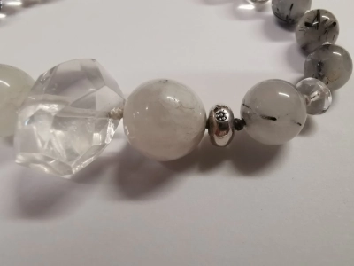 Гривна от лунен камък и турмалинов кварц - Image 2