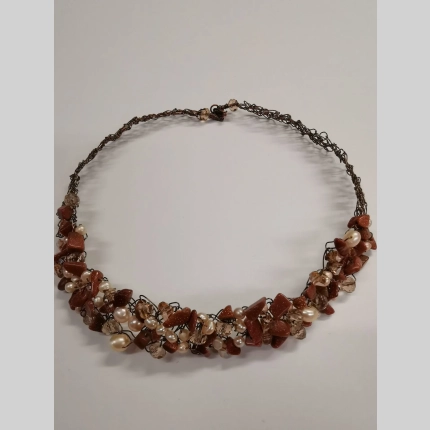 Плетено колие от кафяв авантюрин