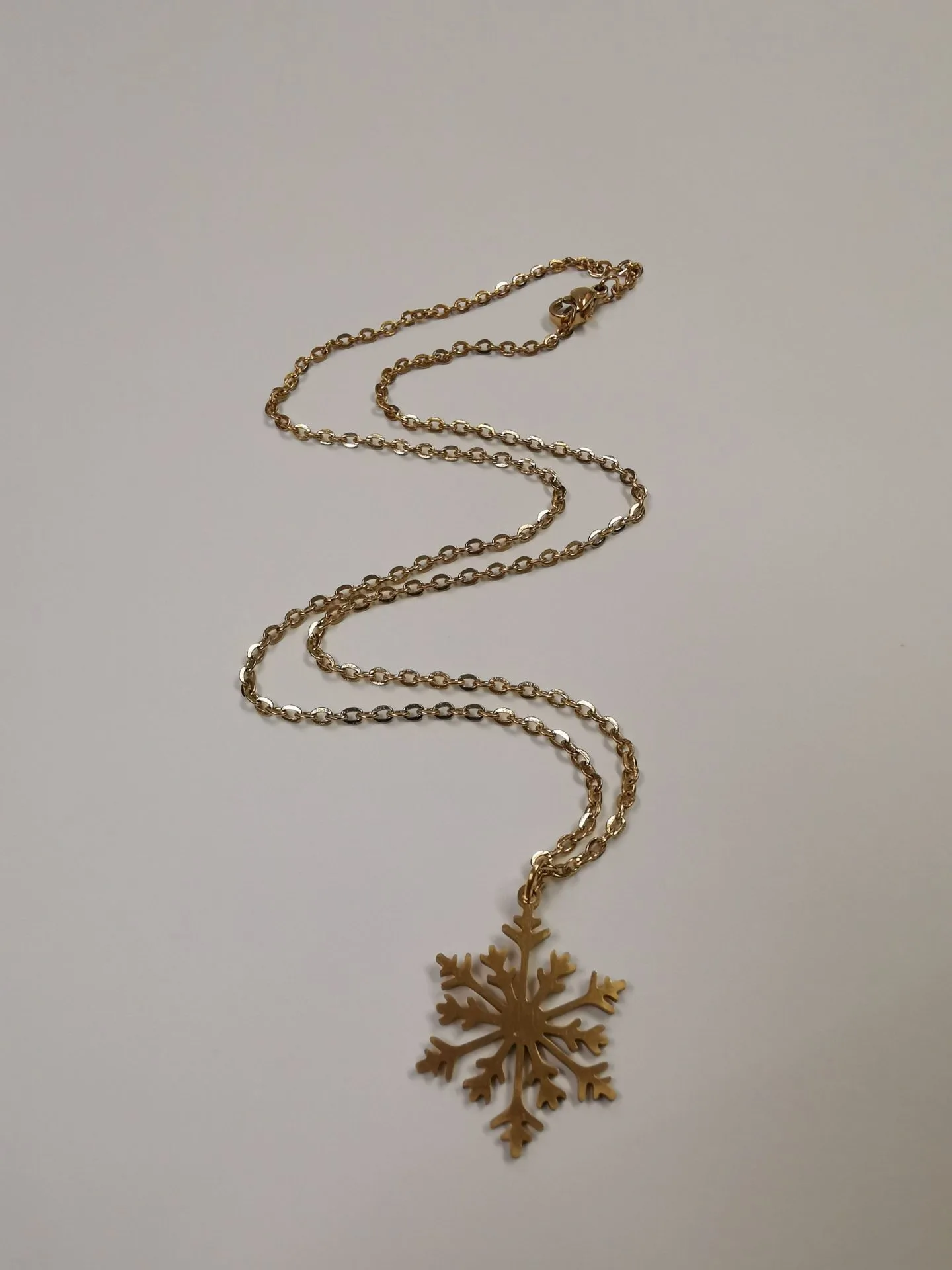 IMG_20201210_161746-scaled-1.webp Стоманена висулка "Снежинка" - Image 1