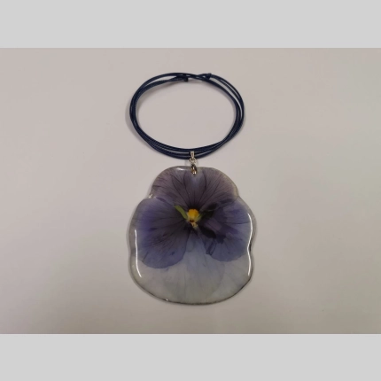 Колие от теменужка "Синя прелест"