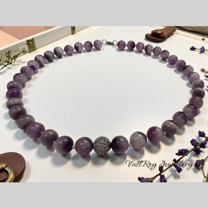 Колие от аметист и циркон