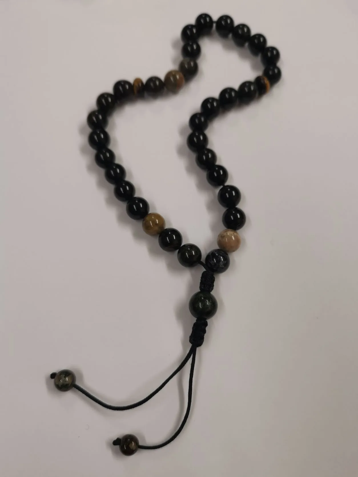 m-IMG_20211119_125532.webp Броеница от турмалин и тигрово око, за отблъскване на негативна енергия - Image 1