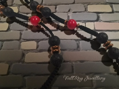 Мъжко колие с оникс и корали, с наплитане Шамбала - Image 2